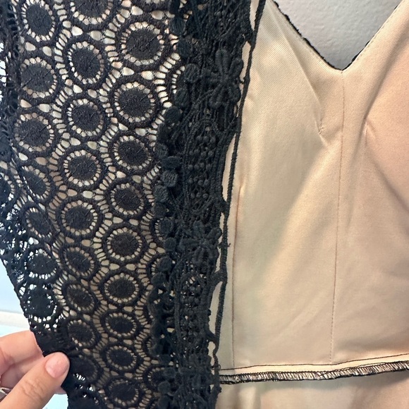 B Darling Lace Dress Size 3/4 - Picture 7 of 14